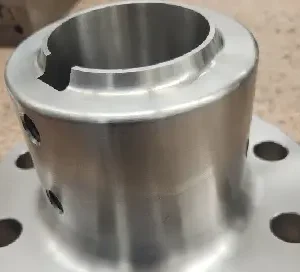 Precision Flanged Hub